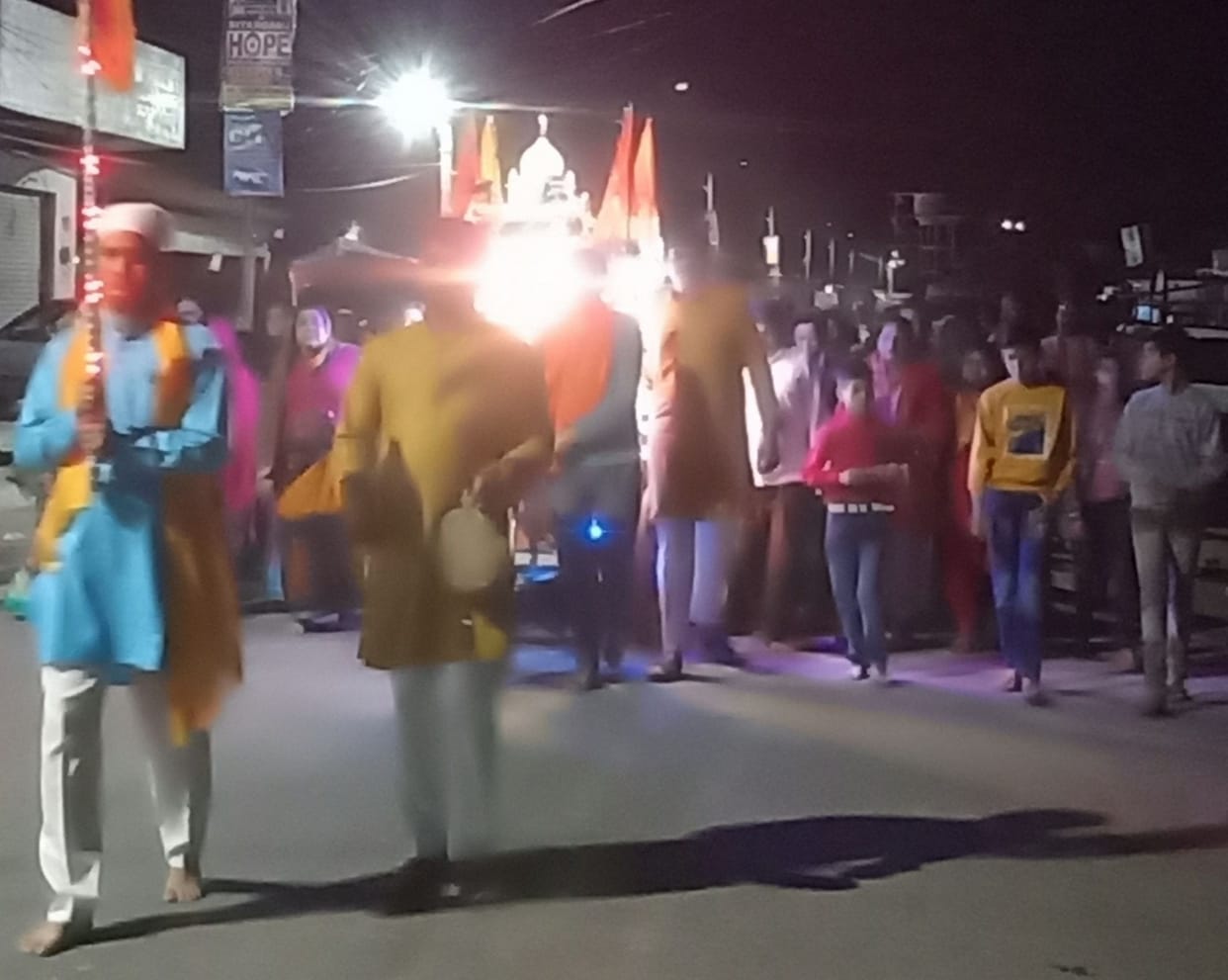 Devotees of Shri Balaji take out Prabhat Pheri in the city