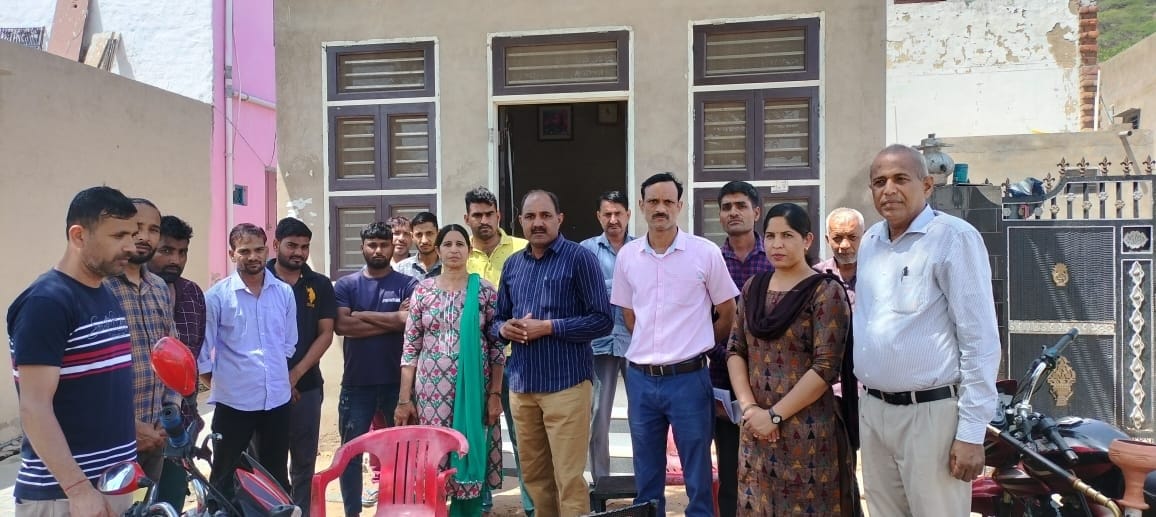Teachers started campaign for admission in government school
