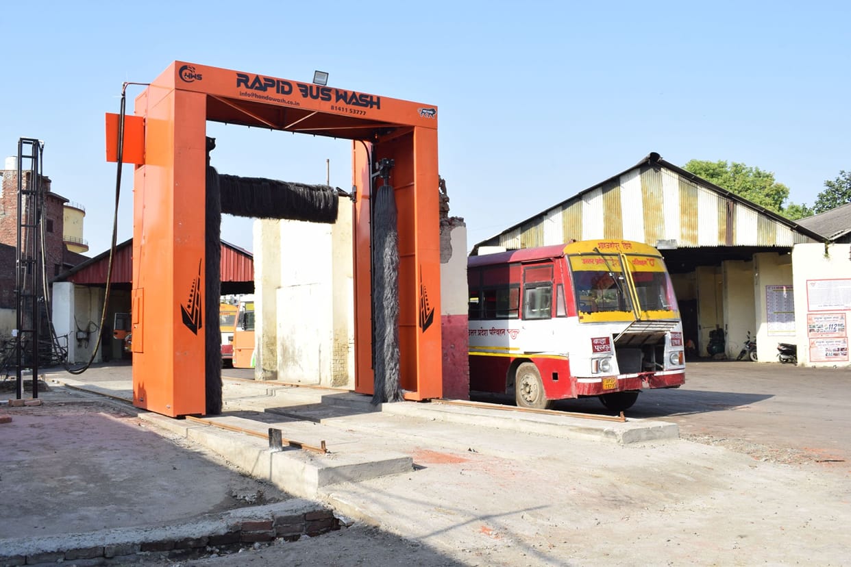 Roadways buses will shine in automatic washing plant in five minutes