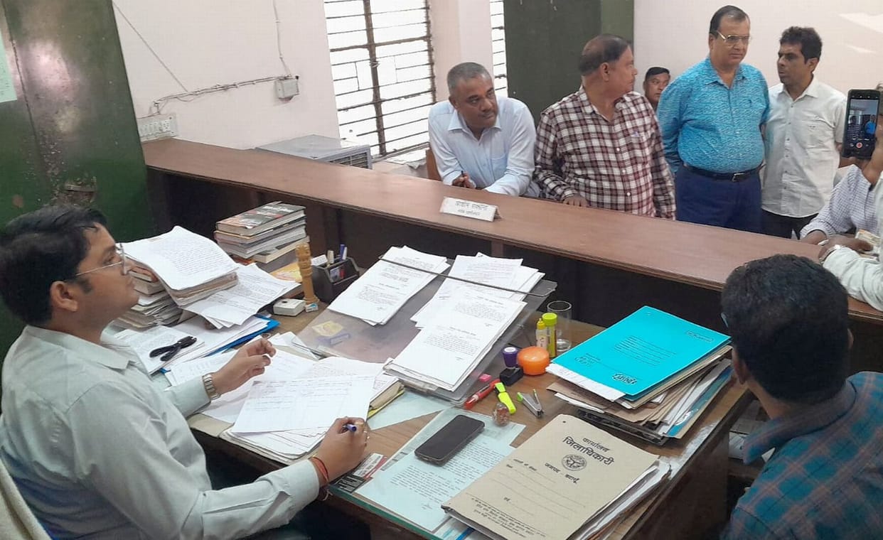 Scamster Chaman's Saroj Dichem factory auctioned for 1.80 crores