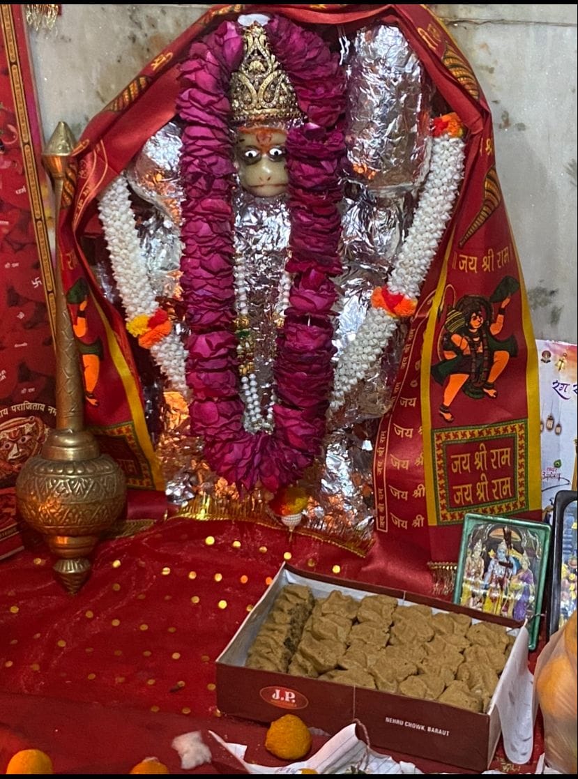 Wishes are fulfilled by worshiping the obstinate Hanuman