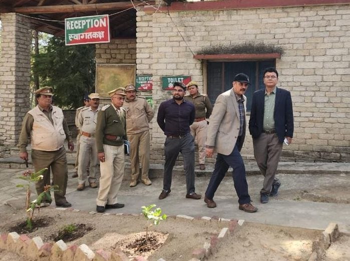 Chief Conservator of Forests arrived in Almora, inspected the forest fire station