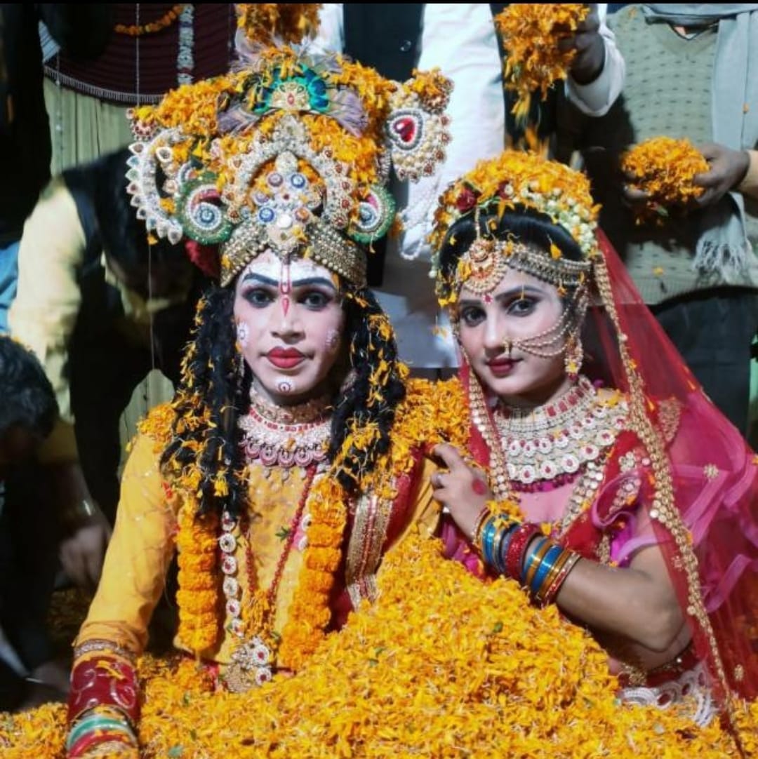 The flow of devotion on the hymns of Balaji