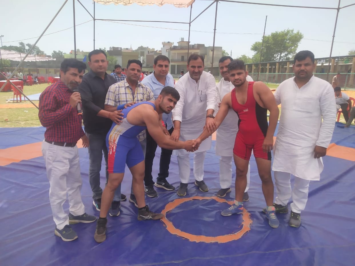 Baseda champion in kabaddi by defeating Baghpat