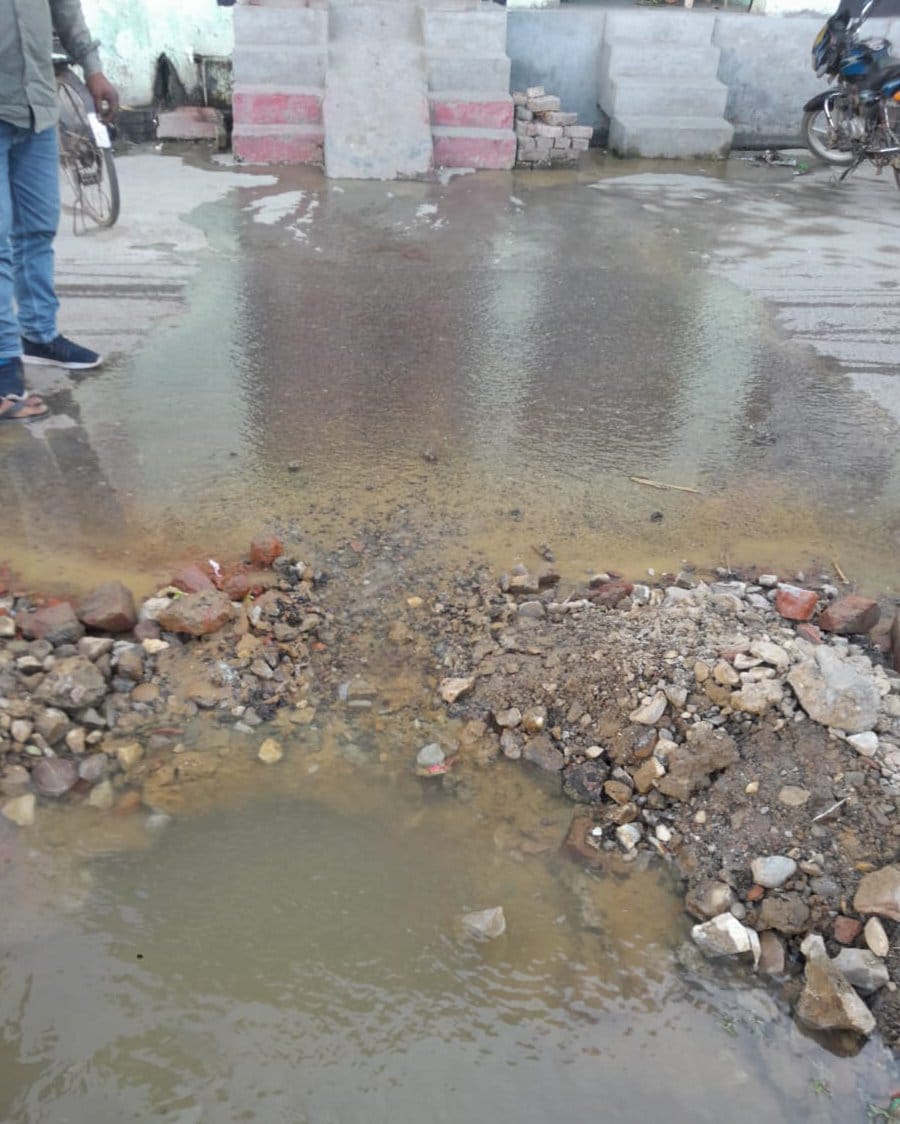 Residents of Tej Singh Colony yearning for every drop of water