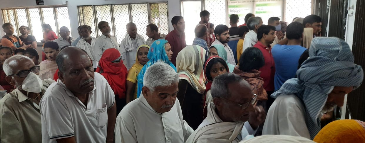 Health worker of Manehru CHC found corona infected, did home isolate