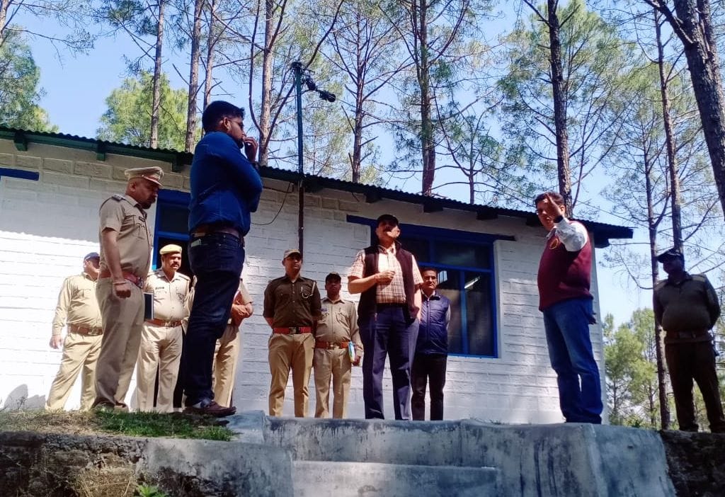 Coordination with villagers is necessary to save forest wealth: Bhartari