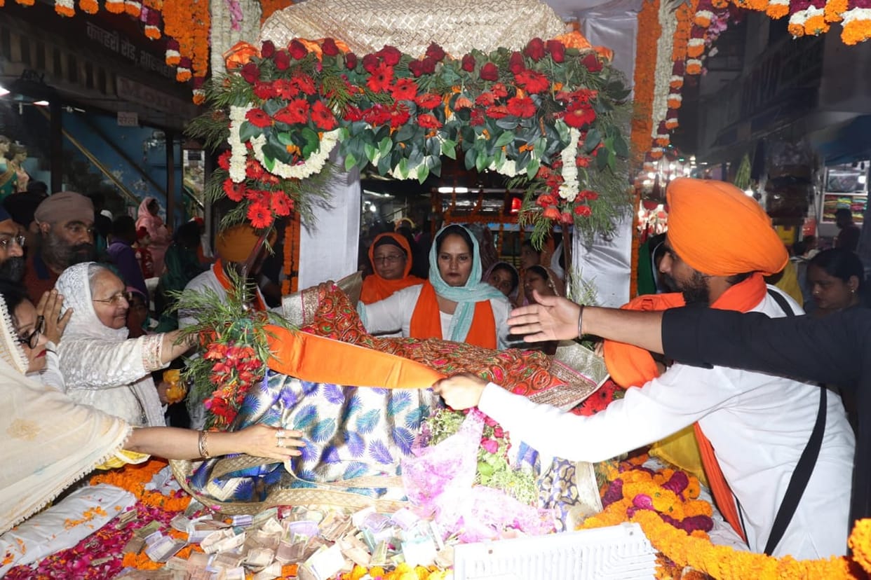 Nihal was compatible with Shabad Kirtan in Nagar Kirtan