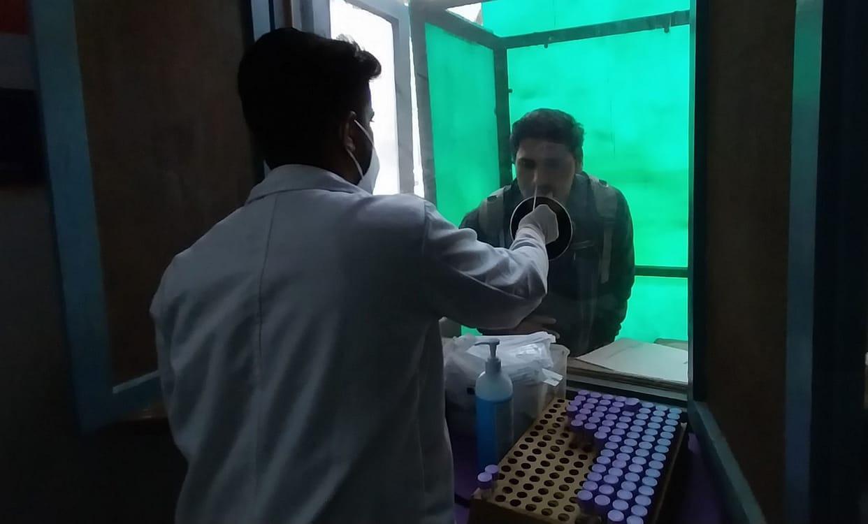 Two more people found corona infected, now 17 cases active in the district