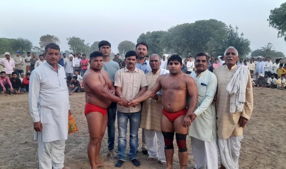 The last wrestling match between Narendra and Ajit Pahalwan ended in a draw