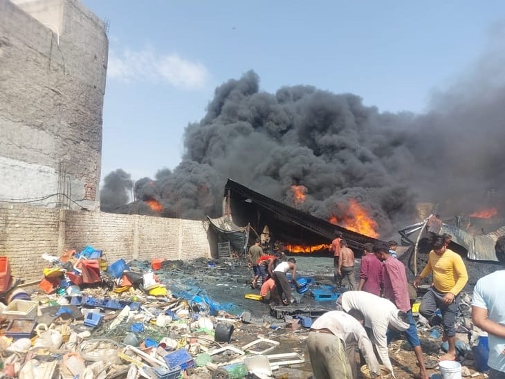 fire broke out in scrap godown in rewari