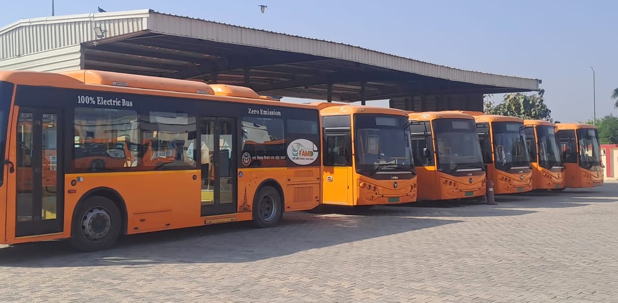 Varanasi: E-buses will run till Kashi Vishwanath Dham and Swarved Temple, will start from this date of January