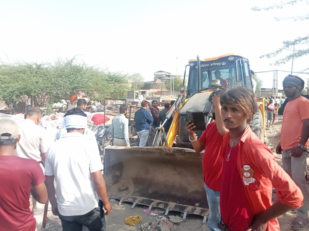 When the city council removed three slums, people asked for time