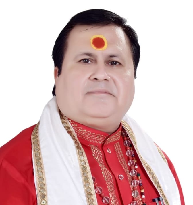Pandit ji, blow the mantra of victory in the nomination paper