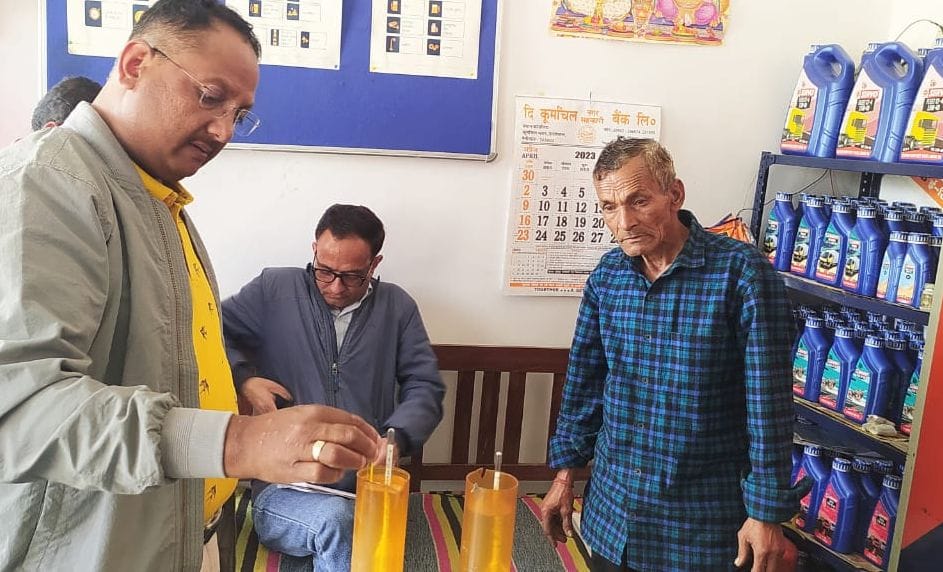 Less Facility in Bageshwar Petrol pump