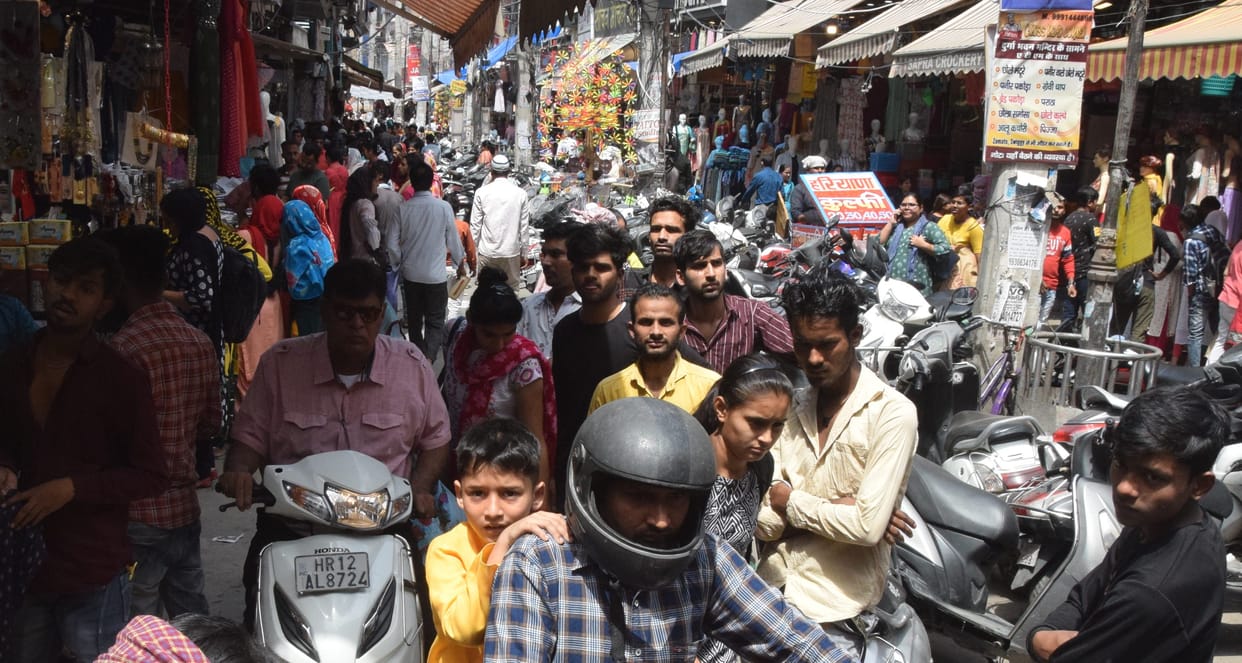 21 new infected in the district including seven students, 13 also recovered