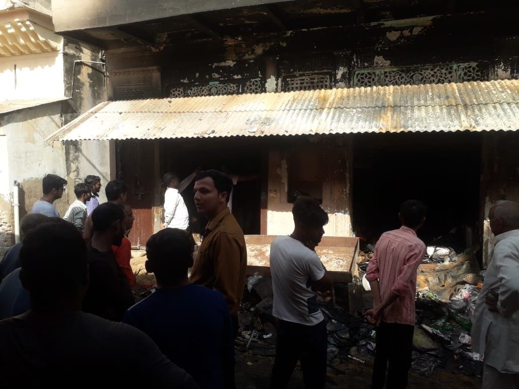 fire broke out in grocery store and godown