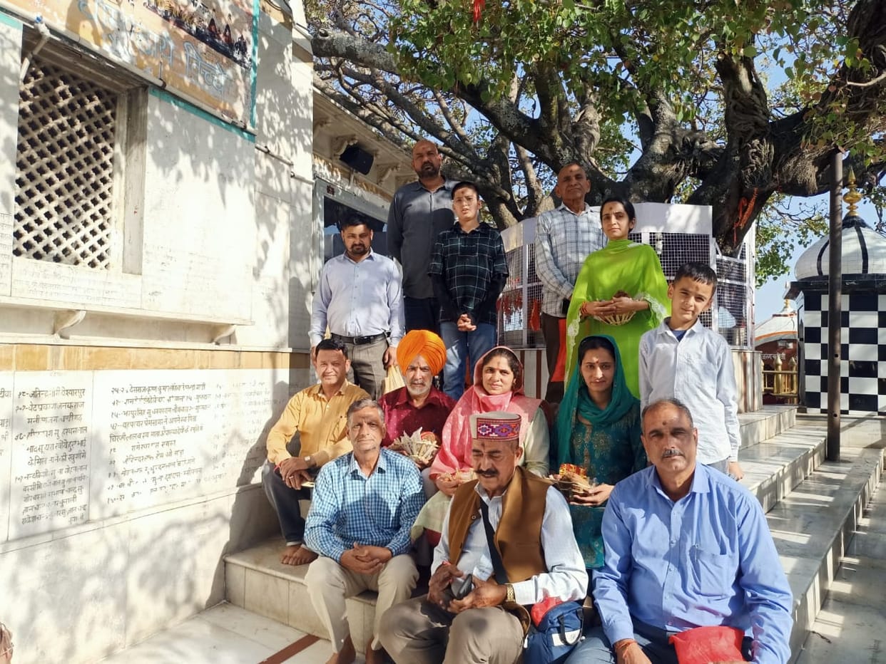 Zilla Parishad members visited Maa Nayanadevi