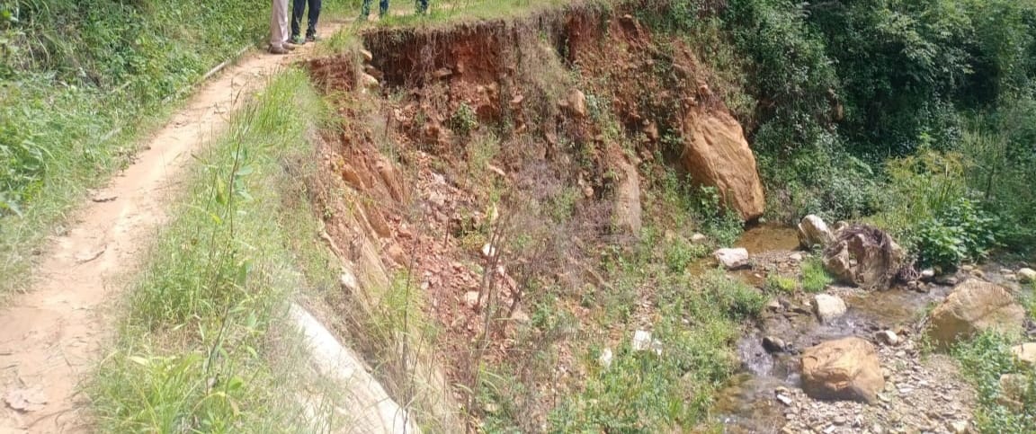 Dhaun-Rithachaura road construction issue caught hold