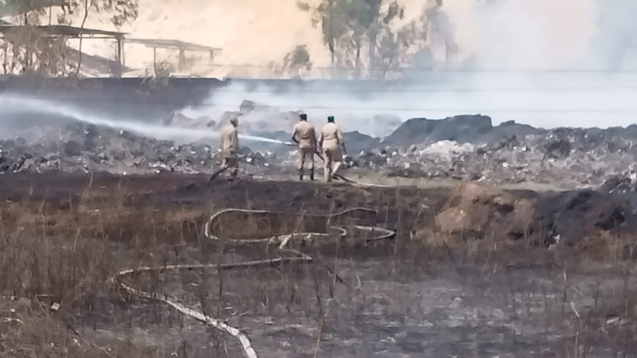 Fire broke out in New Bindal and Tirupati Balaji paper