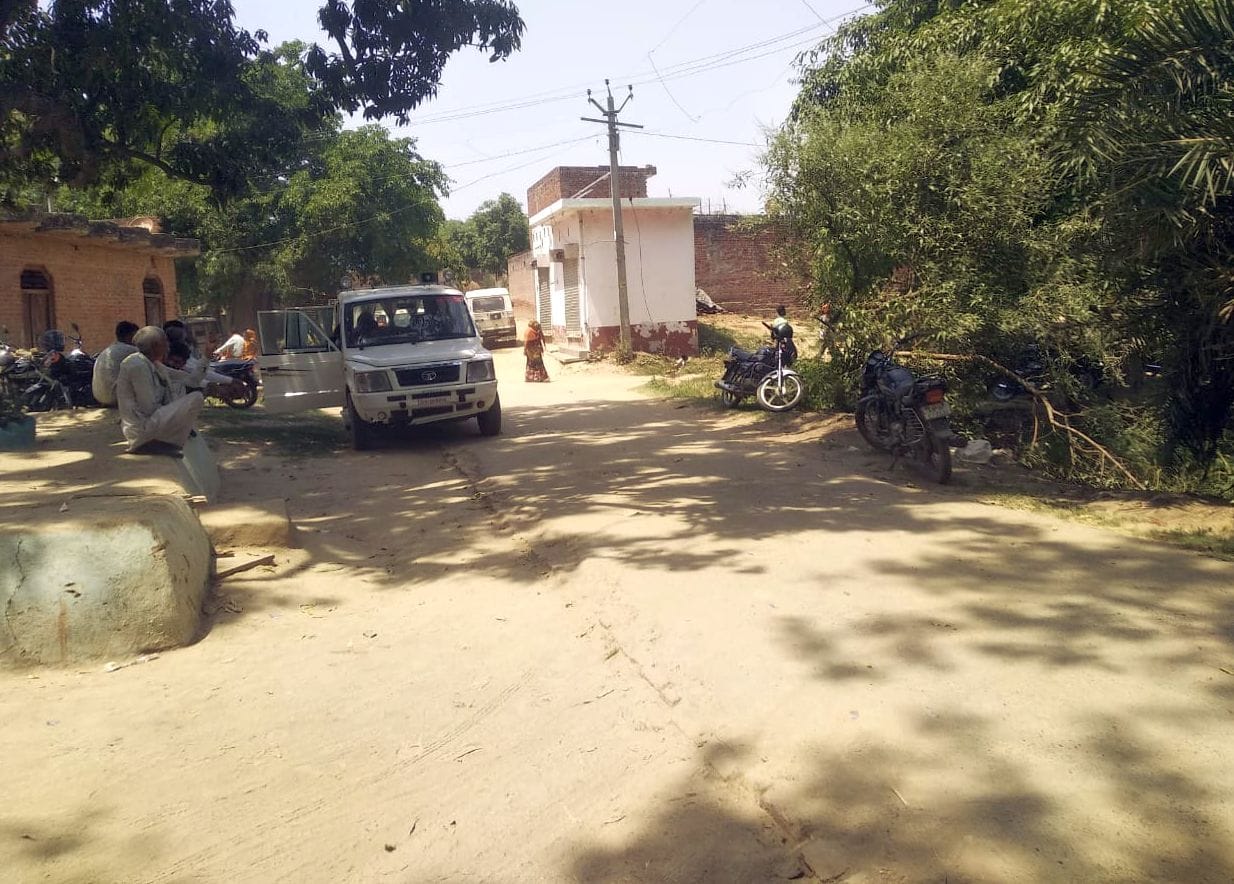 Tractor trolley accident: three injured referred, seven discharged