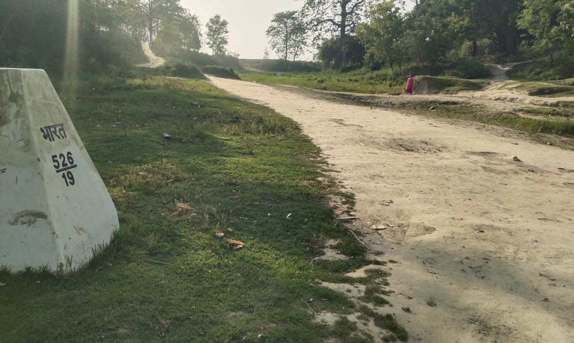 border area road illigal