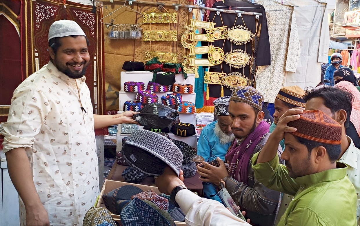 Greetings started as soon as the moon of Eid was sighted