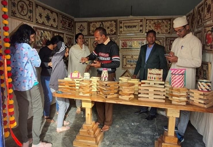 Product sales center inaugurated in Almora Jail
