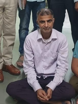 accused of robbing by giving lift arrested was absconding for two years