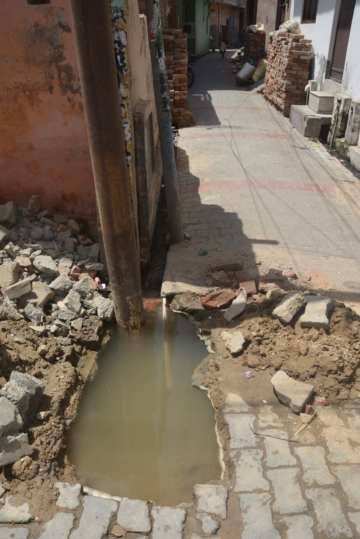 Leakage in pipeline, water supply stalled