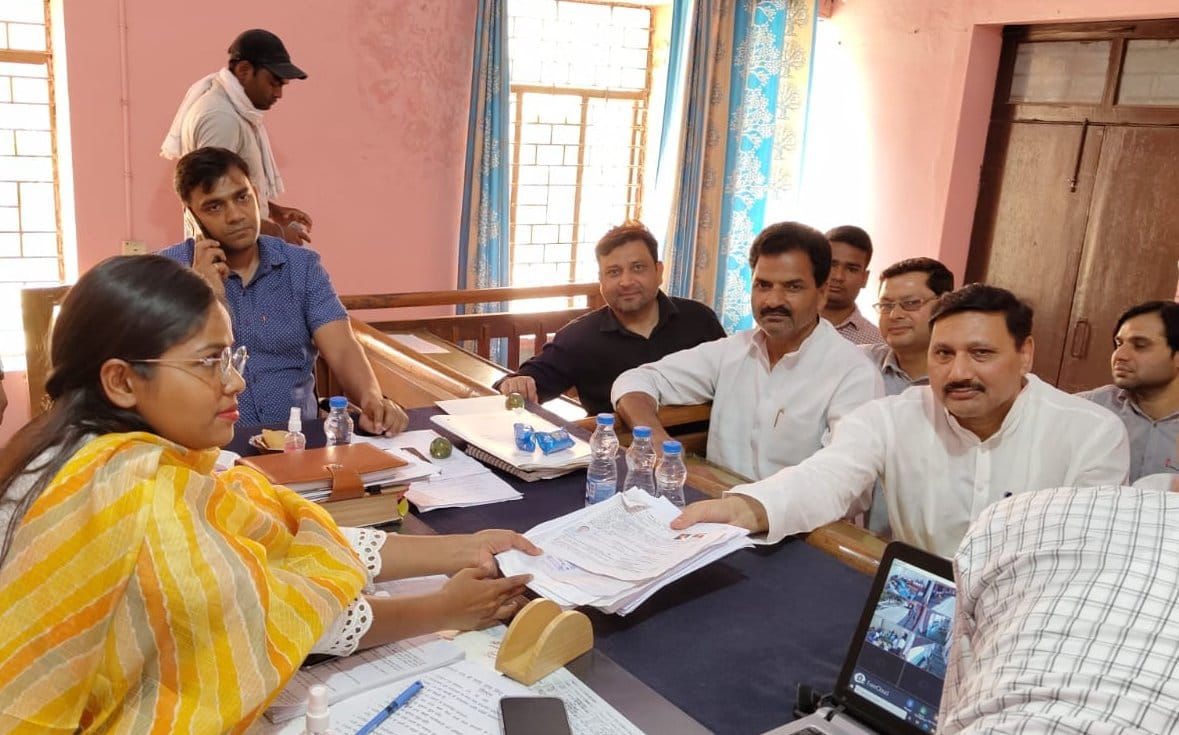 40 bought nomination papers for the post of president