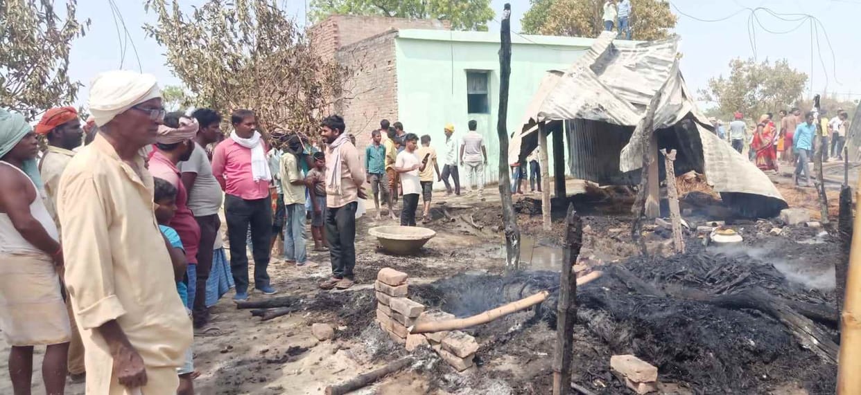 14 huts burnt due to fire