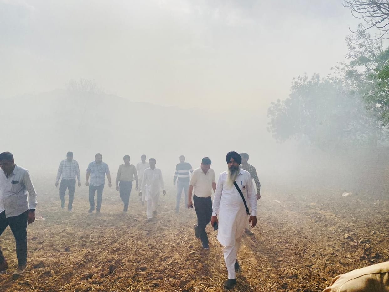 The fire did not extinguish in the garbage plant for four days, angry villagers locked