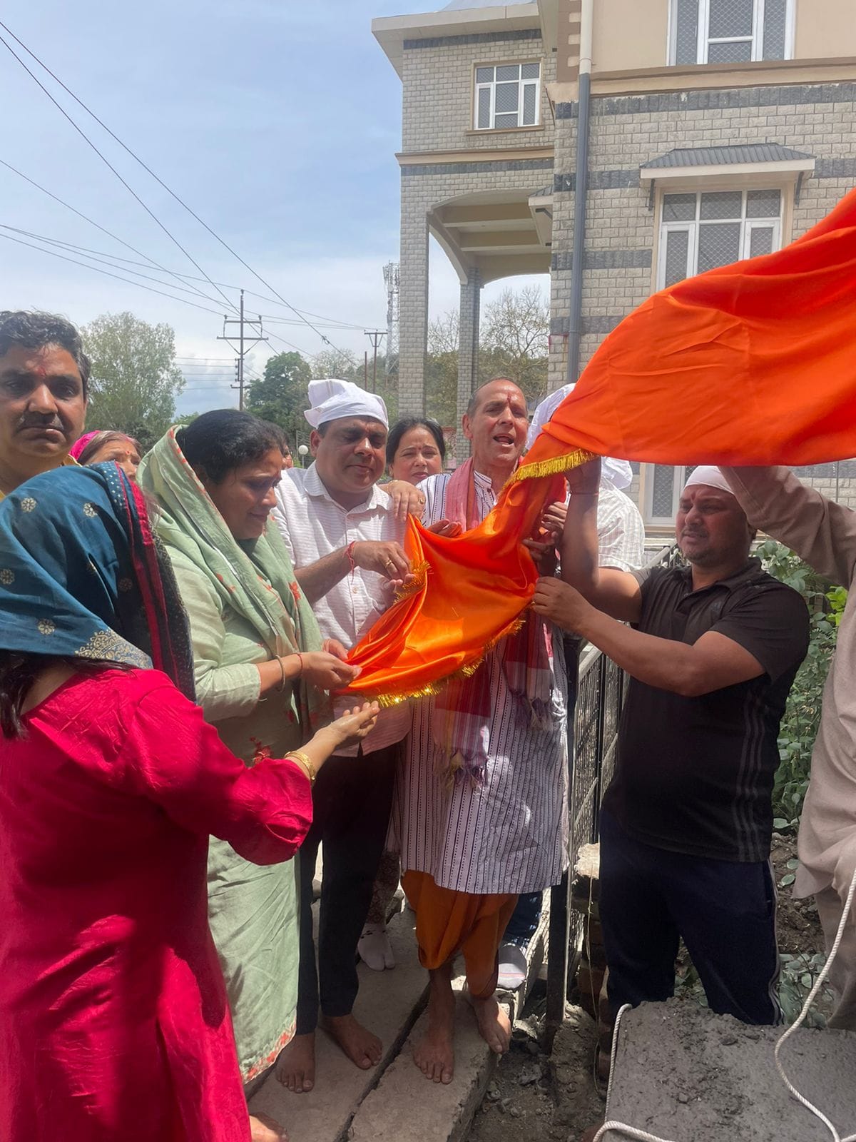 51 feet flag offered on Akshaya Tritiya in ancient Hanuman temple