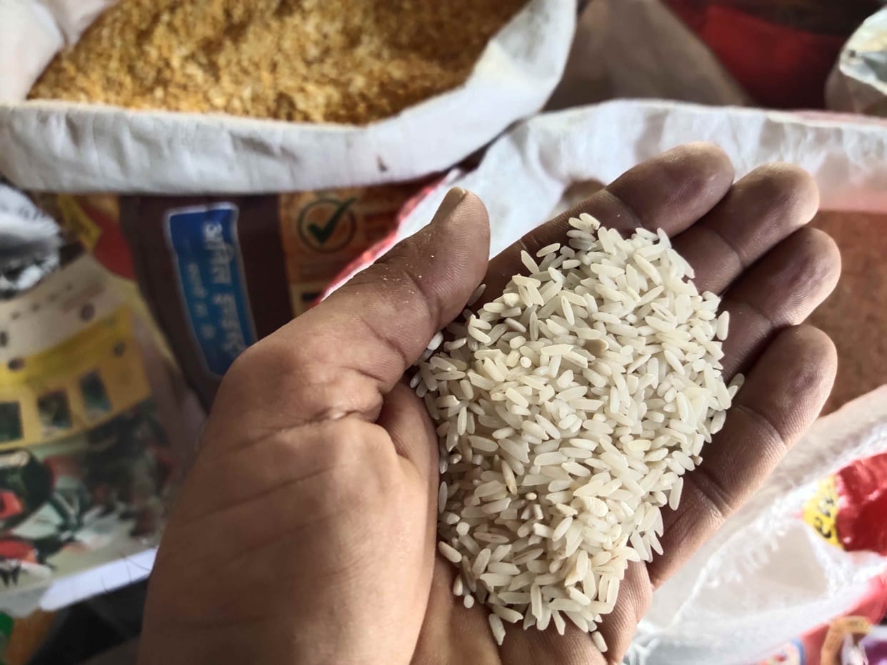Selling rice for free, not getting the taste
