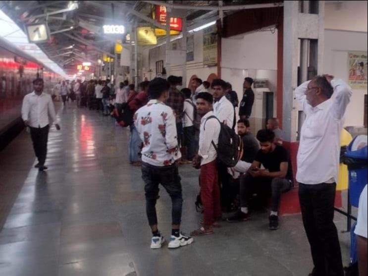 no space in delhi and mumbai trains till june