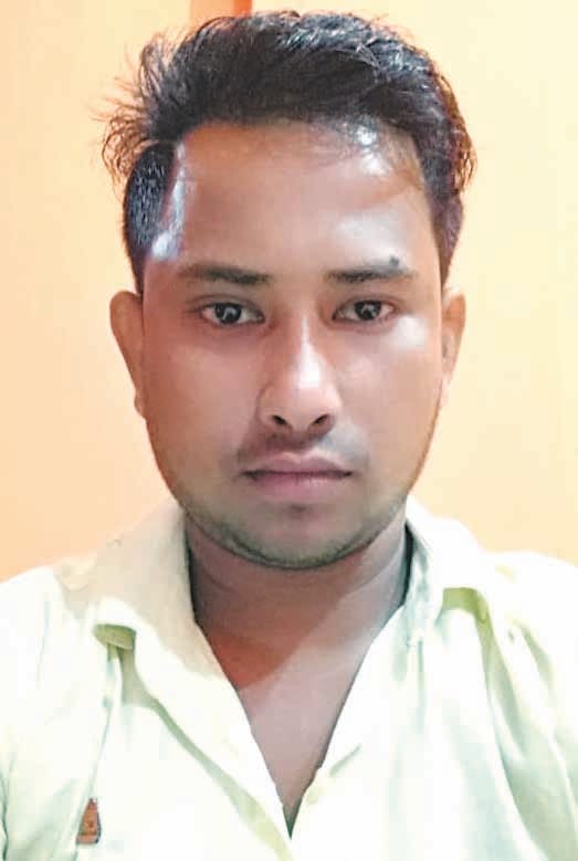 Kichcha news Youth and cousin died while distributing their wedding cards
