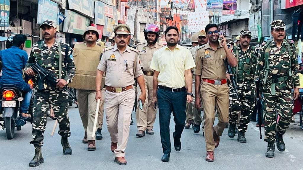 SDM and CO did route march in Bhatparrani