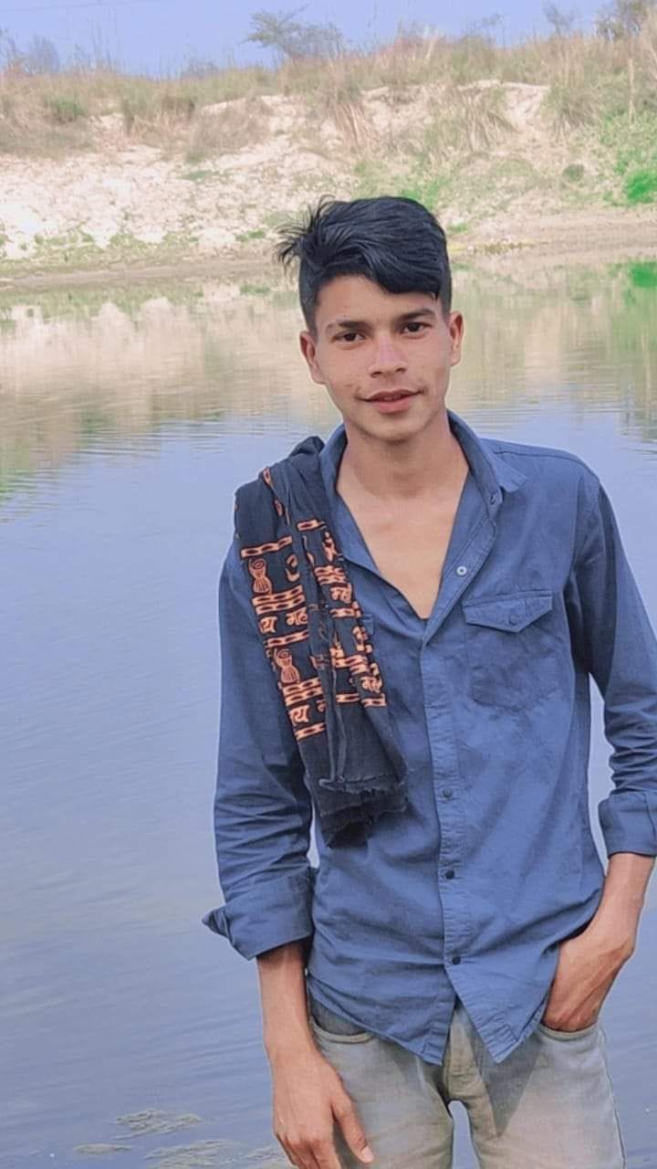 Death of a student returning after leaving a friend