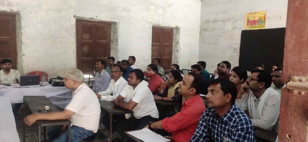 ight polling personnel remained absent