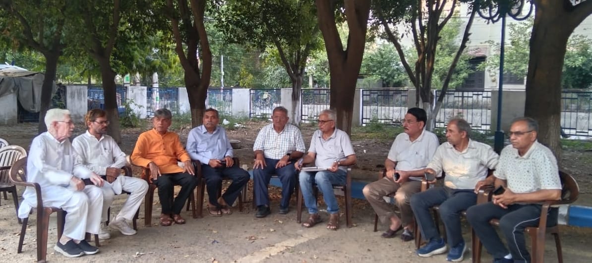 Football match will be played in Mansarovar Park in support of players sitting at Jantar Mantar