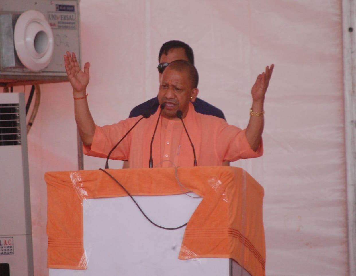 BJP's dumb engine does development: Yogi