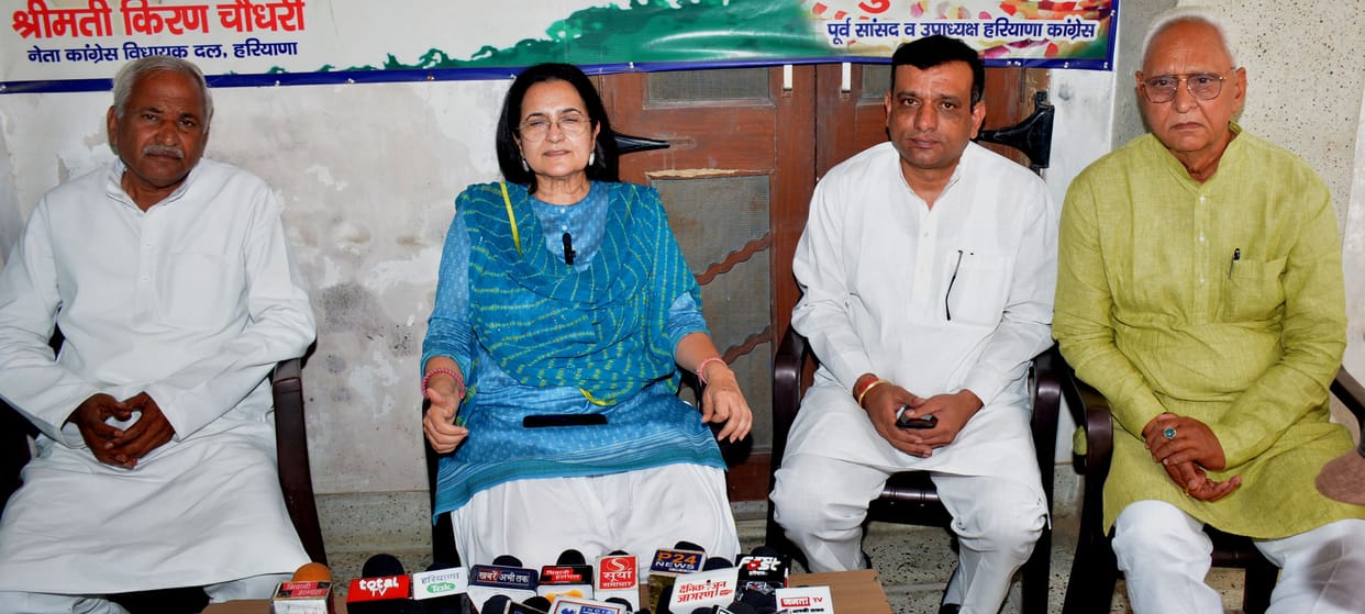 Government is buying half-incomplete mustard from farmers: Kiran