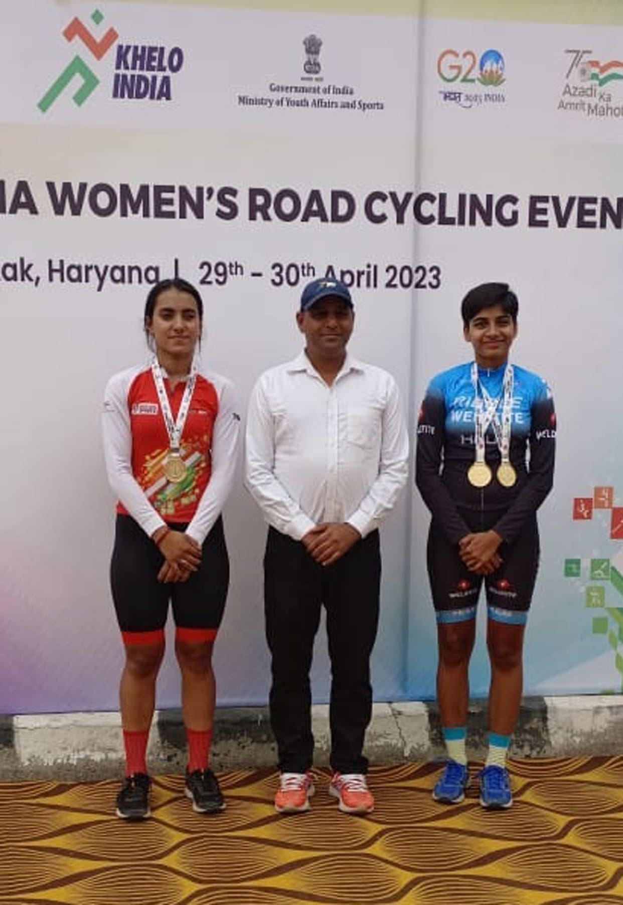 Girls win three gold medals in cycling