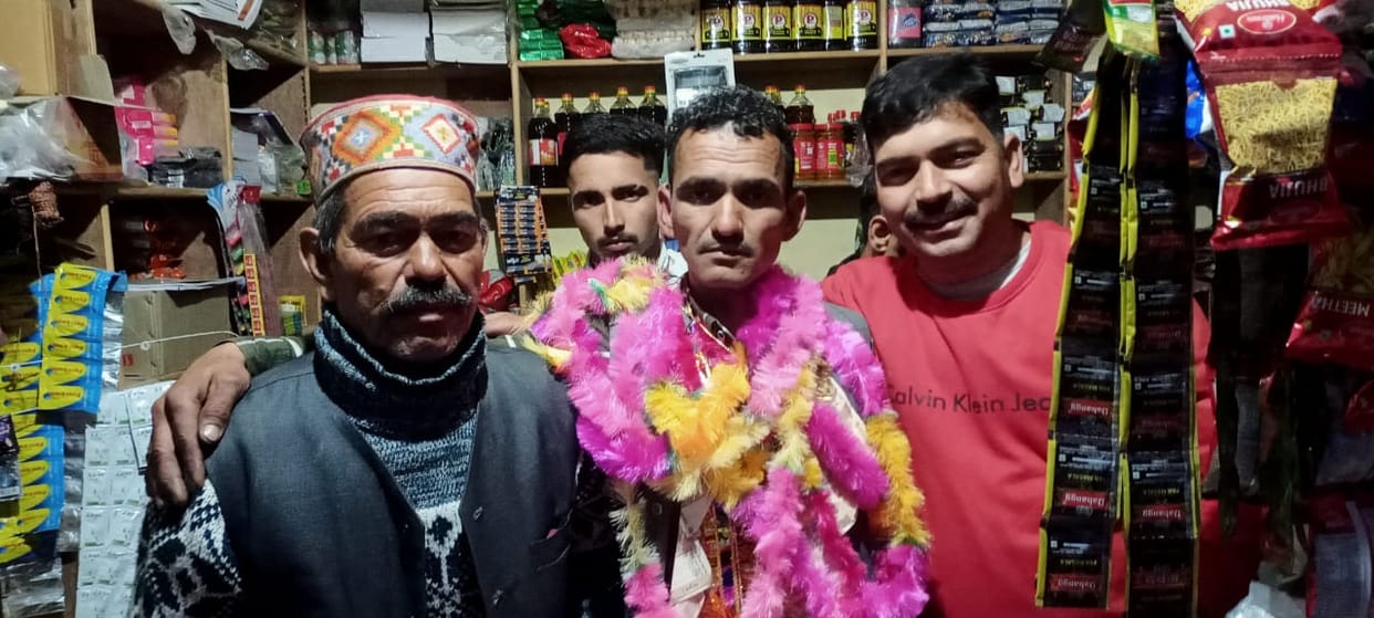 Dhameshwar hoisted the flag in Kashan Panchayat