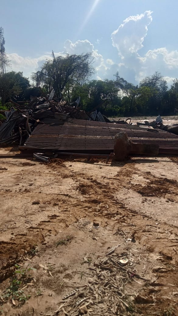 Demolished the temporary shed built in the purchase ground