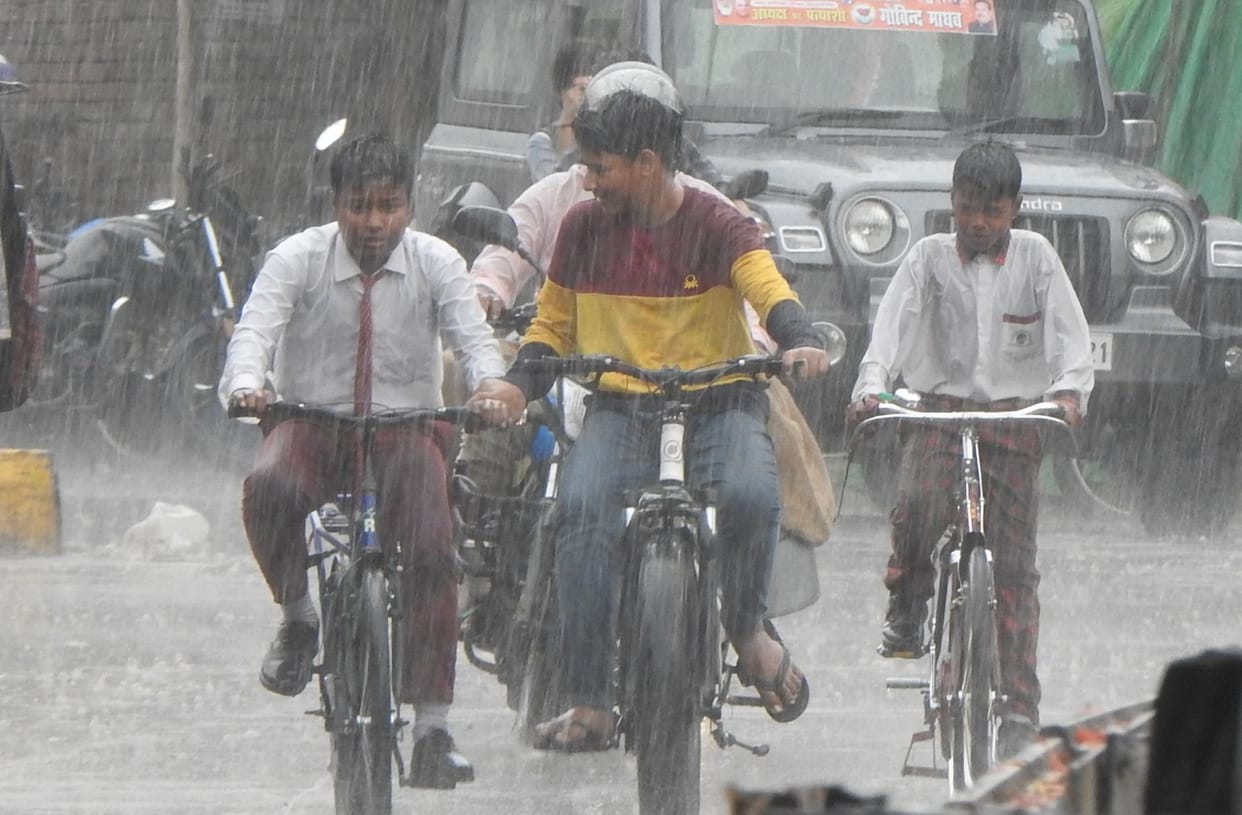 Sunny in the morning, rain in the evening