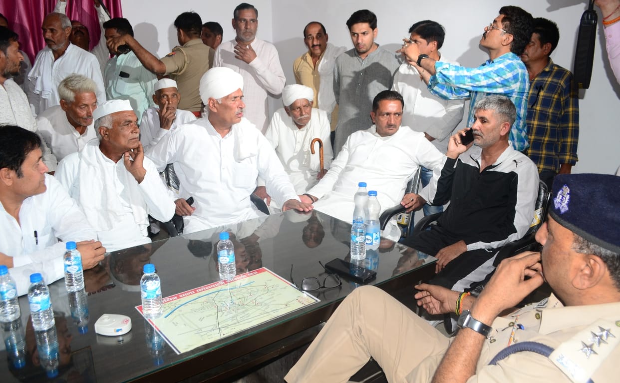 Ralod MLA and District President were detained and kept in custody for three hours