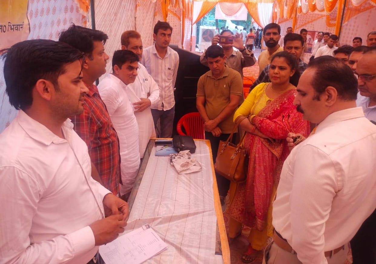 380 beneficiary families called in Parivar Utthan Mela, only 170 reached