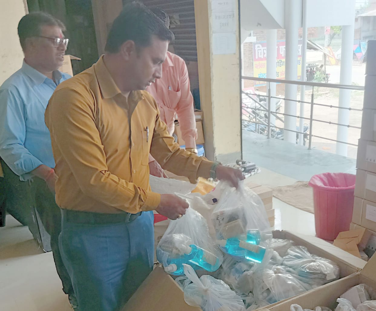 102 kits of medicines provided to election office